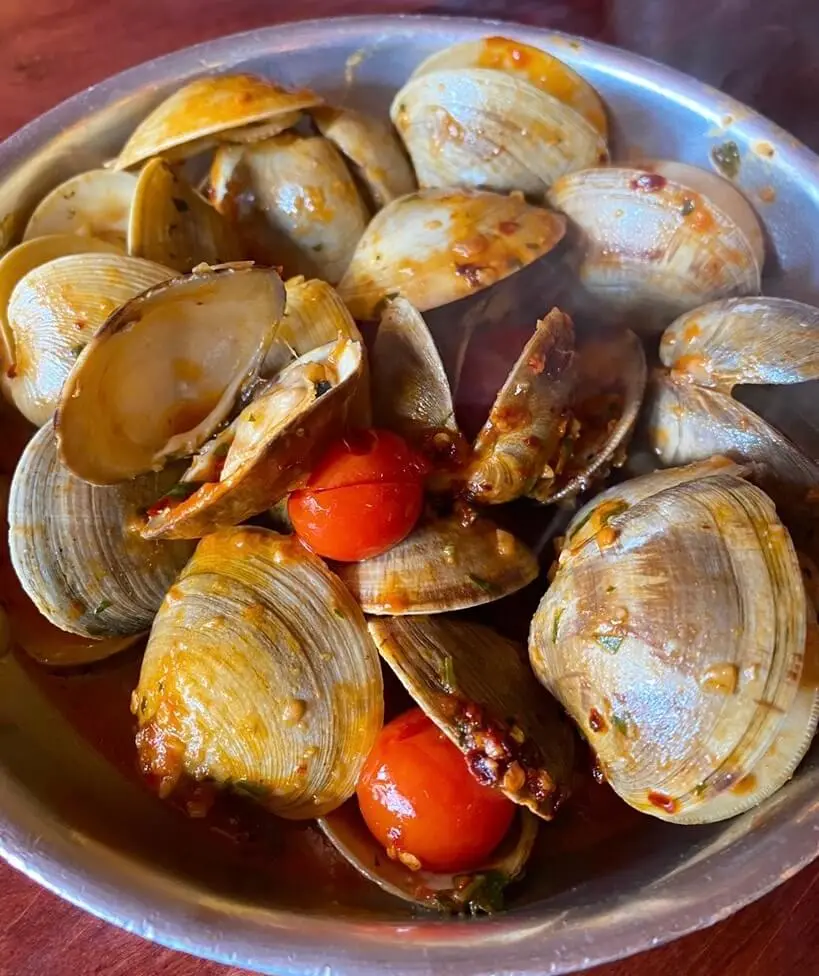 Littleneck clams from Carmelina's in Boston