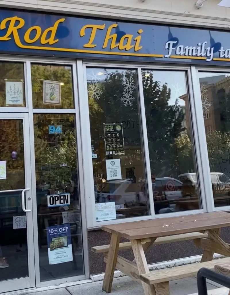 Rod Thai Family Taste in Boston's Fenway