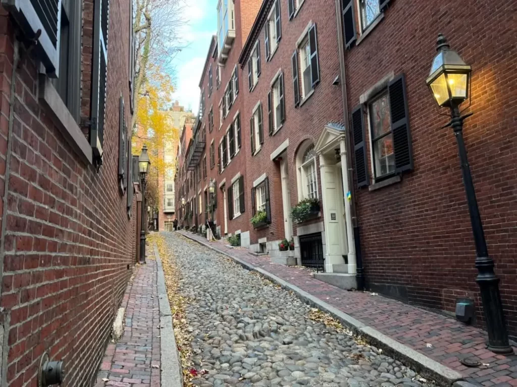 Acorn Street, one of the best free things to do in Boston