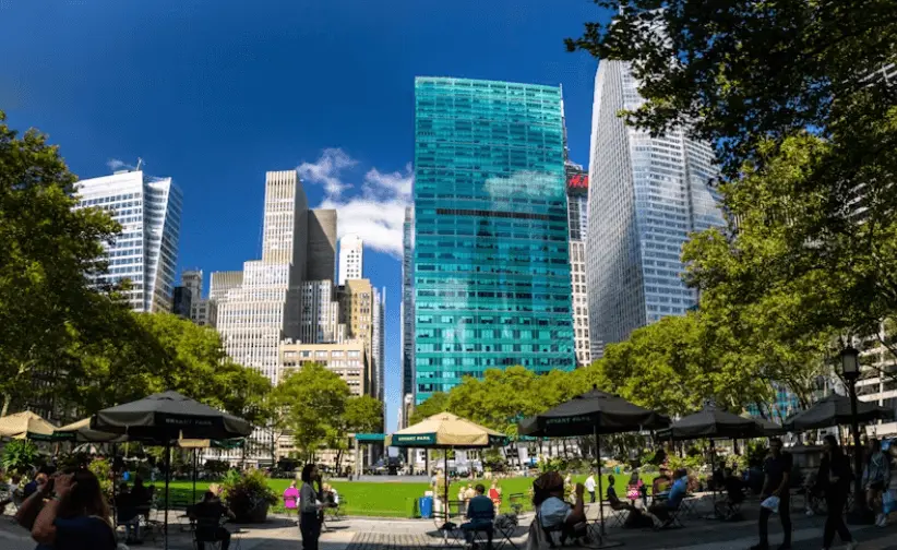 Bryant Park, a nice public park for a NYC itinerary 3 days