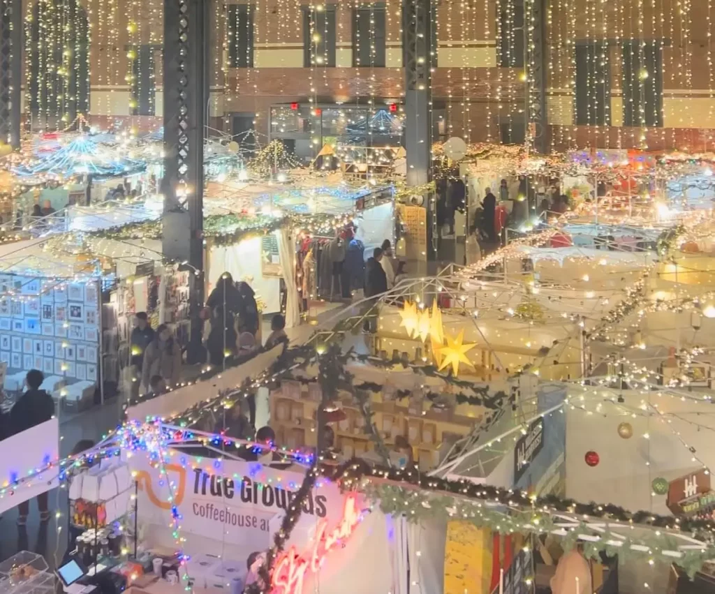 Holiday market at Sowa winter festival