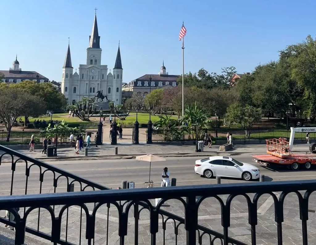 Jackson Square, a must-do activity in New Orleans